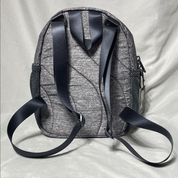 NWT ❤️ Adidas Mini Backpack Bag in Heather Gray, Roomy, Sporty & Cute! - Picture 2 of 12